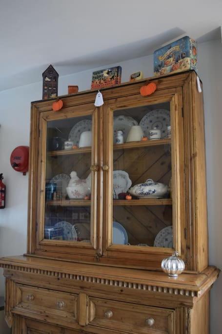 Cedra Cottage - Vintage Country Hideaway แอ็กซ์มินสเตอร์ ภายนอก รูปภาพ