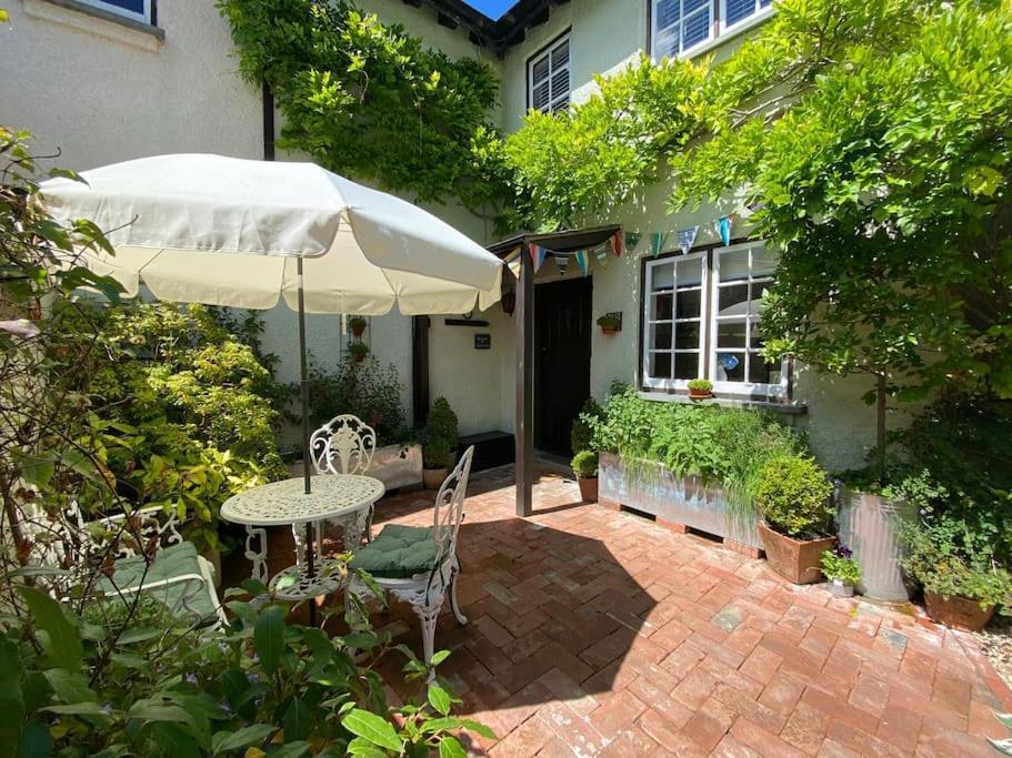 Cedra Cottage - Vintage Country Hideaway แอ็กซ์มินสเตอร์ ภายนอก รูปภาพ