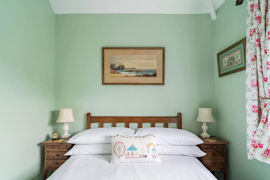 Cedra Cottage - Vintage Country Hideaway แอ็กซ์มินสเตอร์ ภายนอก รูปภาพ