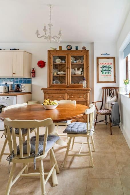 Cedra Cottage - Vintage Country Hideaway แอ็กซ์มินสเตอร์ ภายนอก รูปภาพ