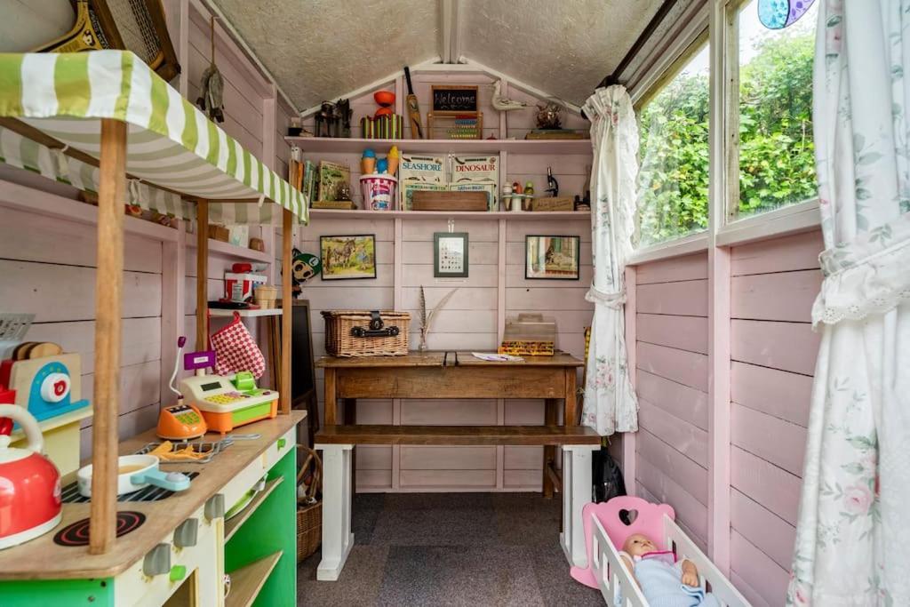 Cedra Cottage - Vintage Country Hideaway แอ็กซ์มินสเตอร์ ภายนอก รูปภาพ